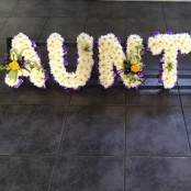 AUNTY LETTERING